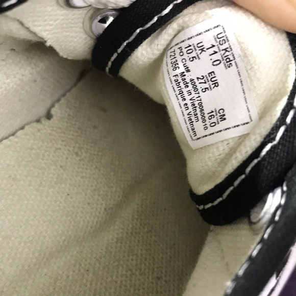 Vans - Picture 5 of 5